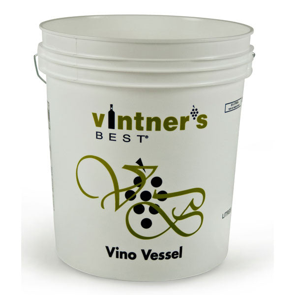 7.9 Gallon Plastic Fermenting Bucket